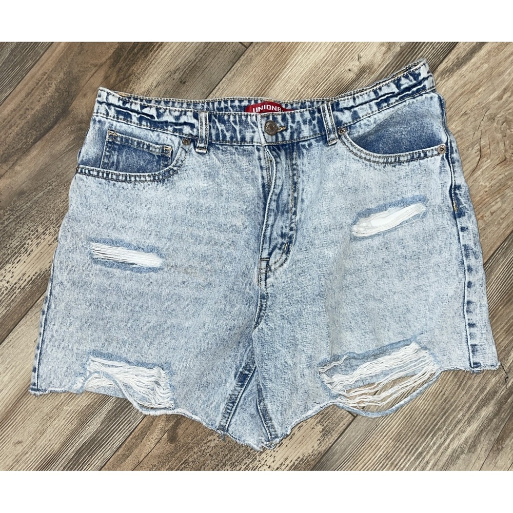 Vintage Union Bay Women's Blue Shorts Size 11